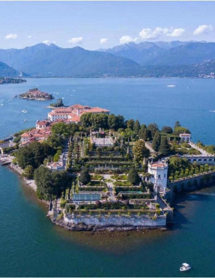 Casa Varenne Stropino Екстериор снимка
